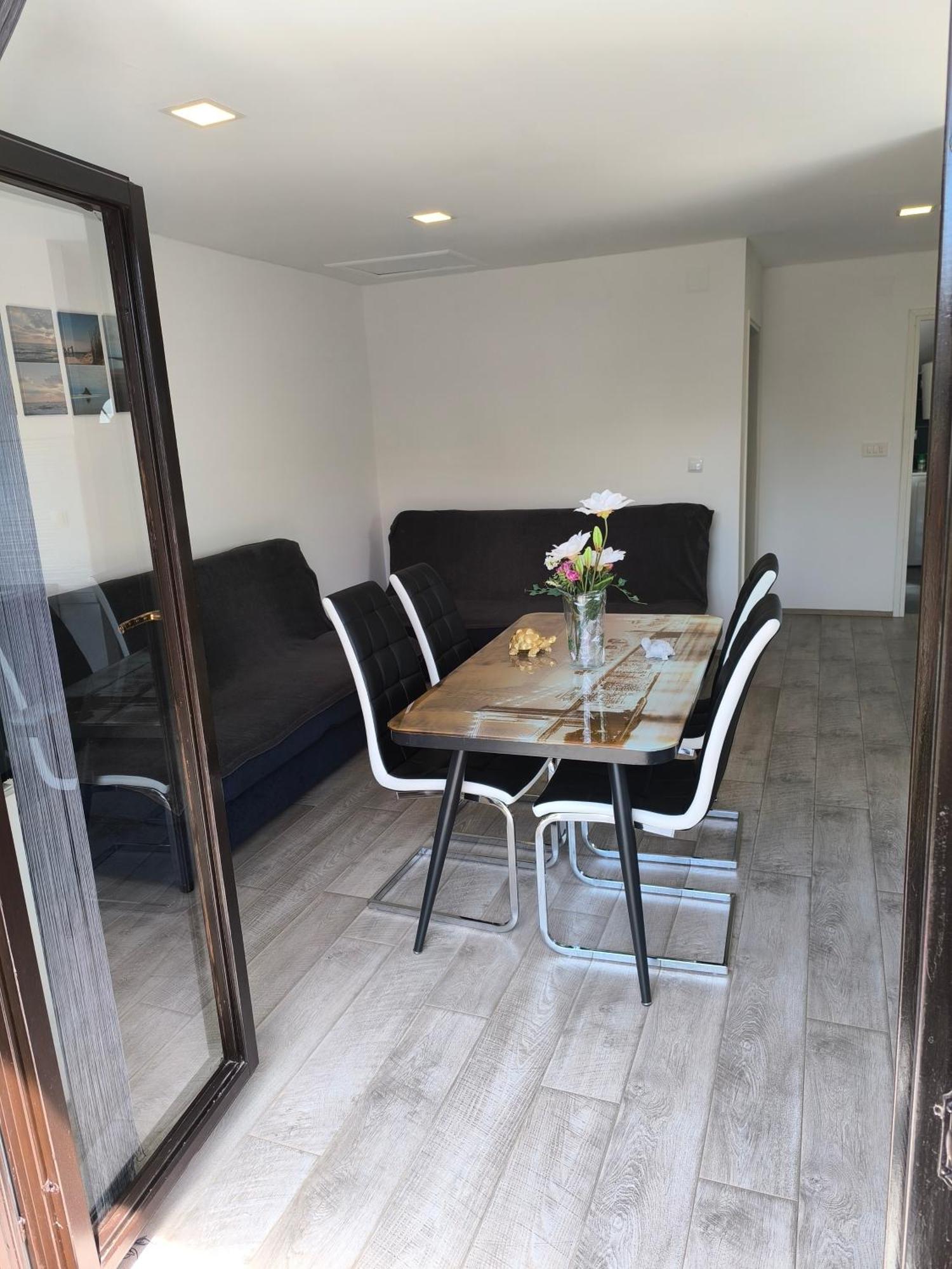 Apartmani Jadranka Vodice Room photo
